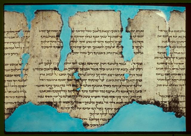Regla de la Guerra 1QM, manuscrito de Qumrán relacionado con Belial y los hijos de las tinieblas